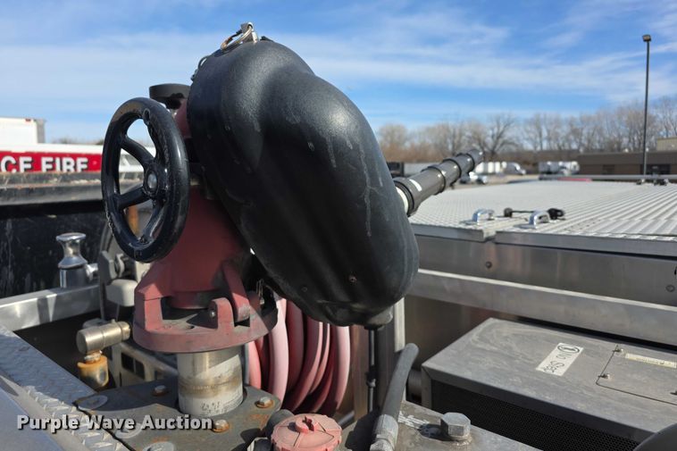 image for item FI0671 2016 Spartan LA41M2142 pumper fire truck