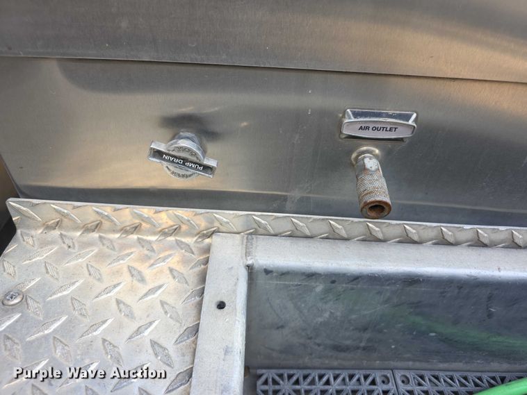 image for item FI0671 2016 Spartan LA41M2142 pumper fire truck