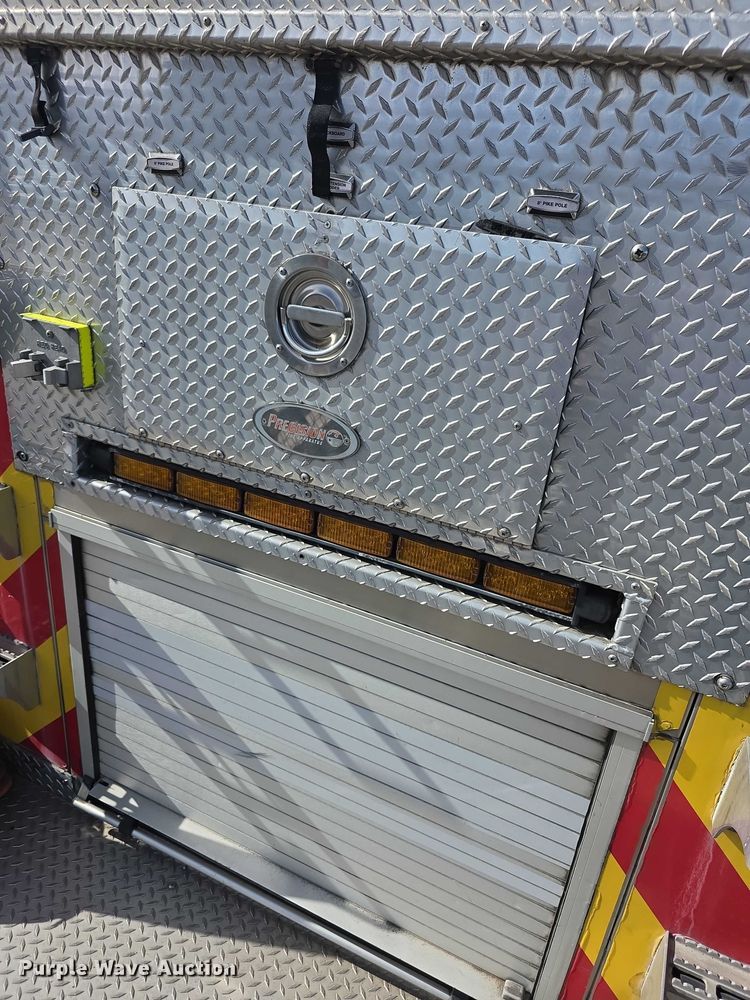 image for item FI0671 2016 Spartan LA41M2142 pumper fire truck