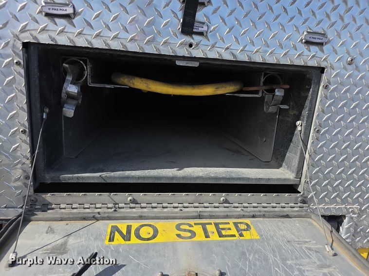 image for item FI0671 2016 Spartan LA41M2142 pumper fire truck