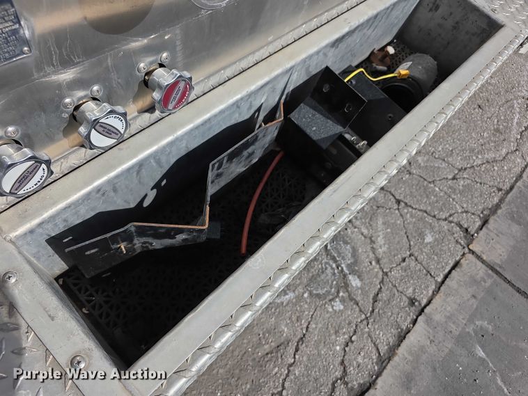 image for item FI0671 2016 Spartan LA41M2142 pumper fire truck