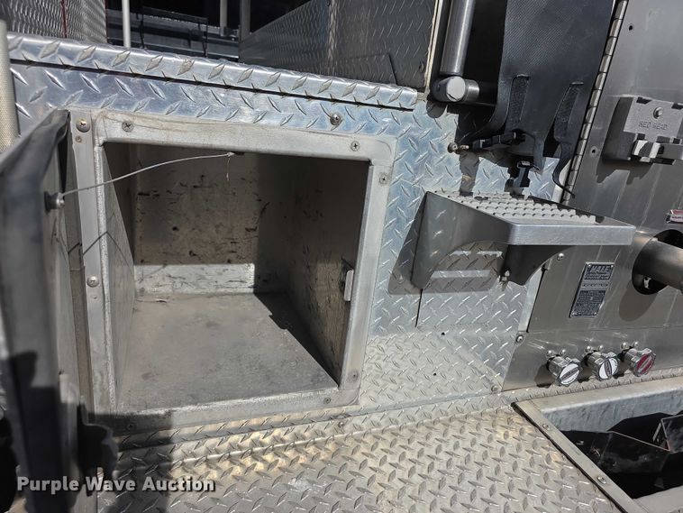 image for item FI0671 2016 Spartan LA41M2142 pumper fire truck