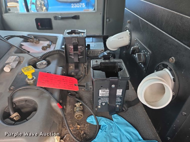 image for item FI0671 2016 Spartan LA41M2142 pumper fire truck