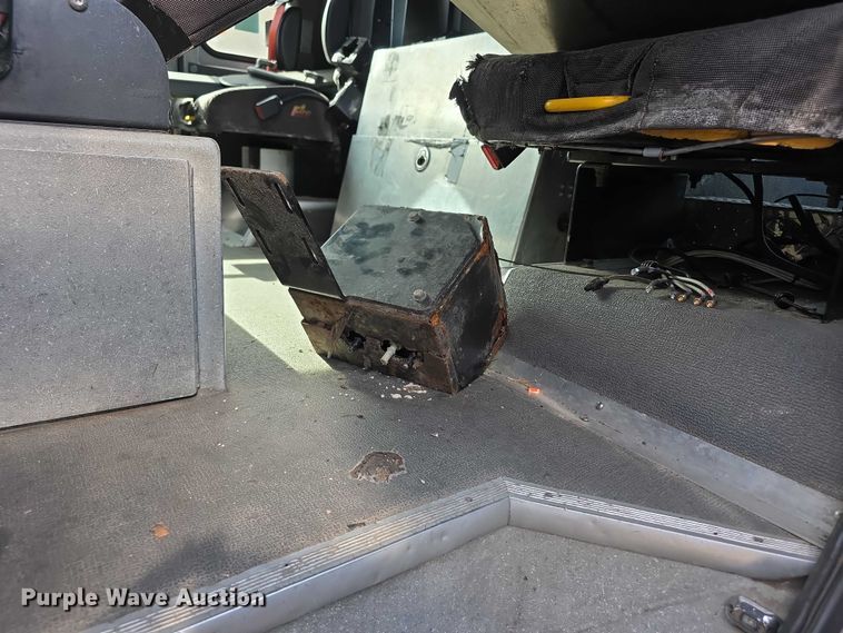 image for item FI0671 2016 Spartan LA41M2142 pumper fire truck