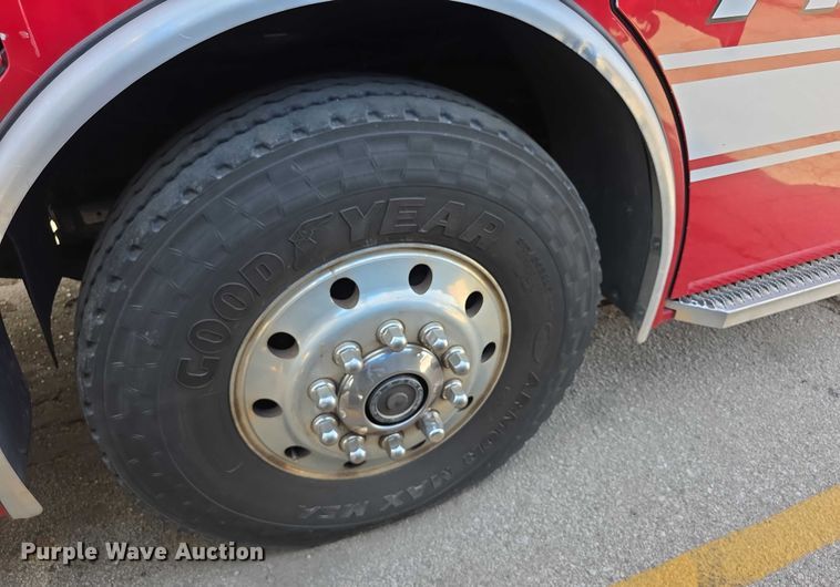 image for item FI0671 2016 Spartan LA41M2142 pumper fire truck