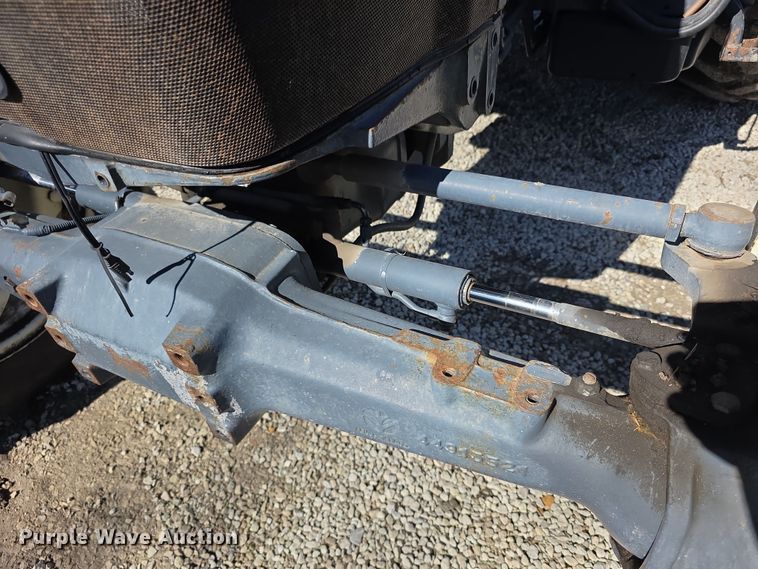 image for item FI0794 2000 New Holland TN75S MFWD tractor