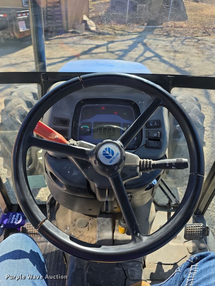 image for item FI0794 2000 New Holland TN75S MFWD tractor