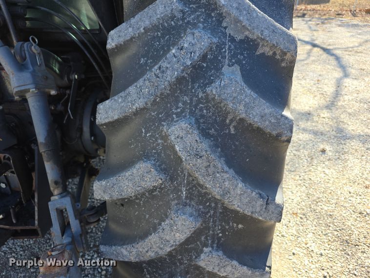 image for item FI0794 2000 New Holland TN75S MFWD tractor