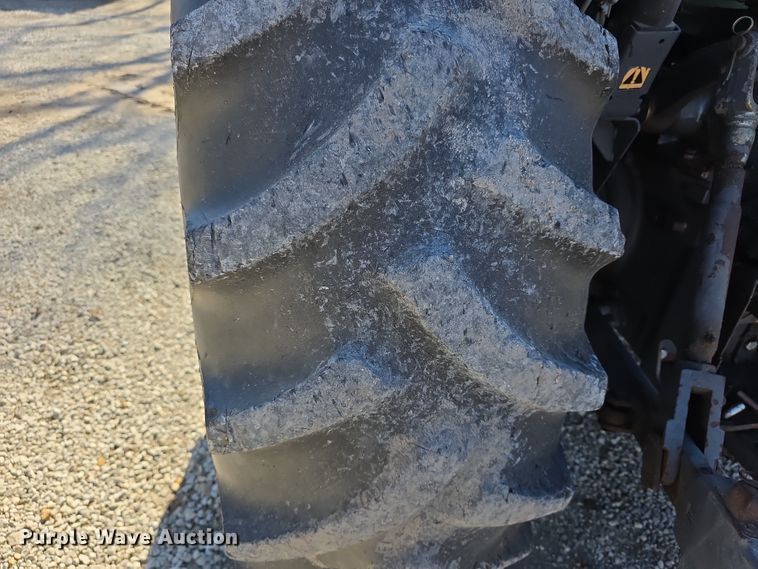 image for item FI0794 2000 New Holland TN75S MFWD tractor