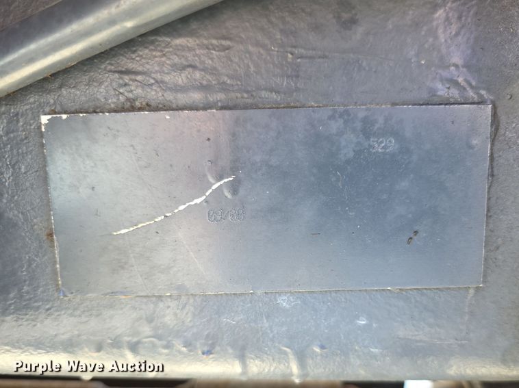 image for item FI0794 2000 New Holland TN75S MFWD tractor