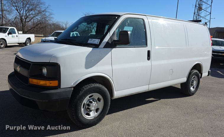 image for item FI0799 2016 Chevrolet Express G2500 van
