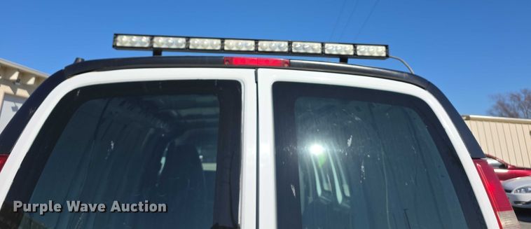 image for item FI0800 2015 Chevrolet Express G2500 van