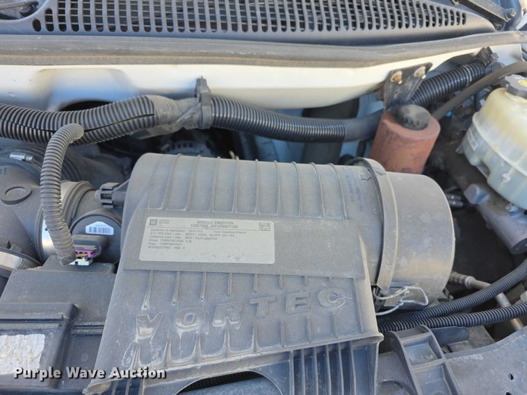 image for item FI0800 2015 Chevrolet Express G2500 van