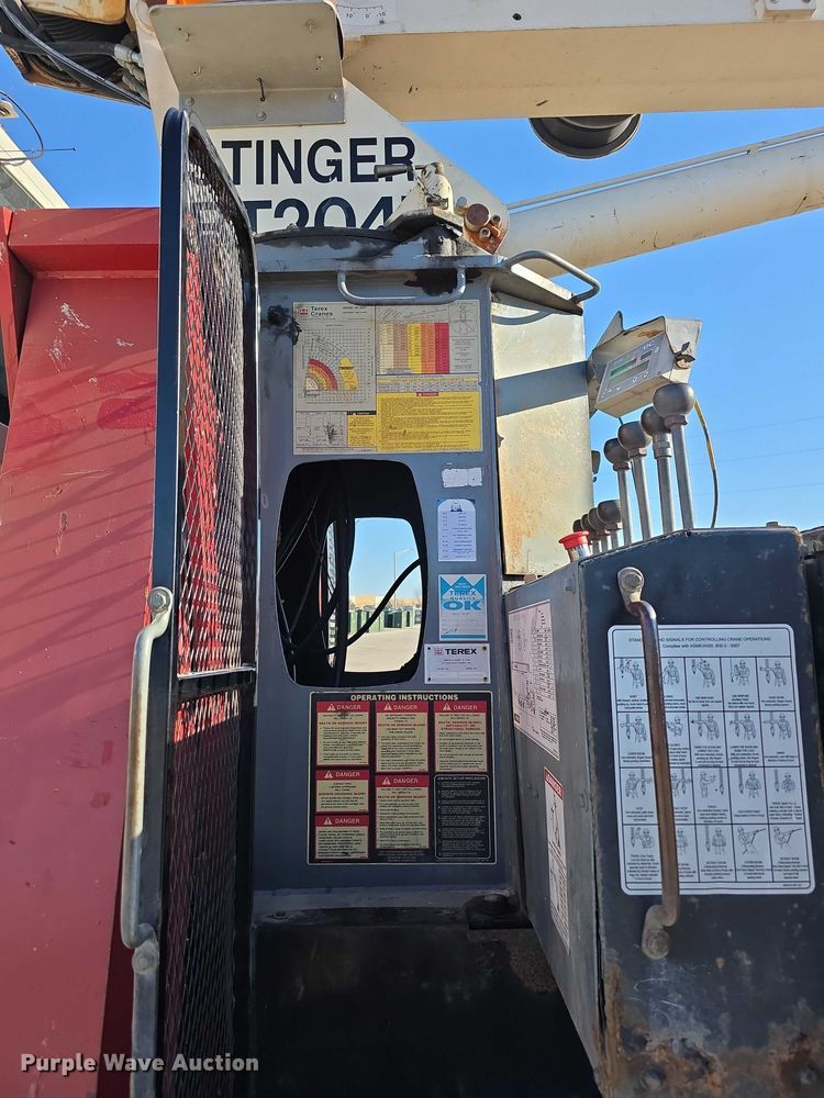 image for item FI0801 2007 International 4400 SBA crane truck