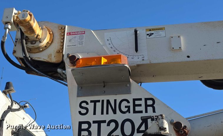 image for item FI0801 2007 International 4400 SBA crane truck