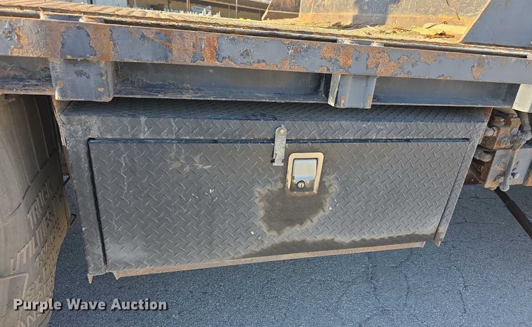 image for item FI0801 2007 International 4400 SBA crane truck