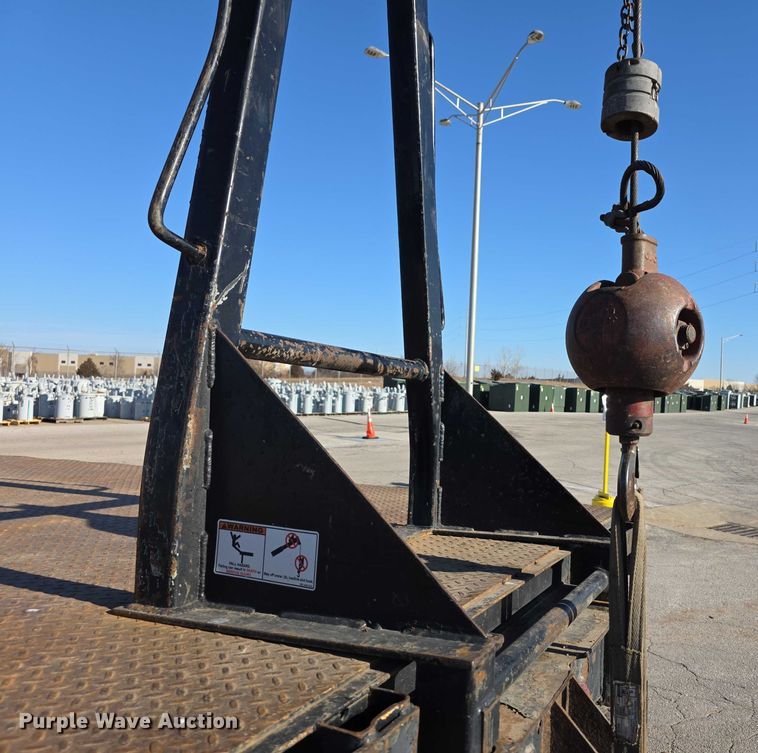 image for item FI0801 2007 International 4400 SBA crane truck