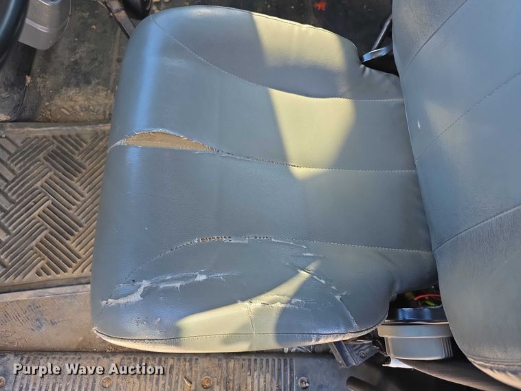 image for item FI0801 2007 International 4400 SBA crane truck