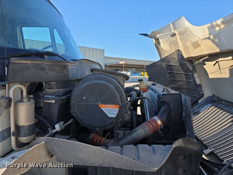 image for item FI0801 2007 International 4400 SBA crane truck