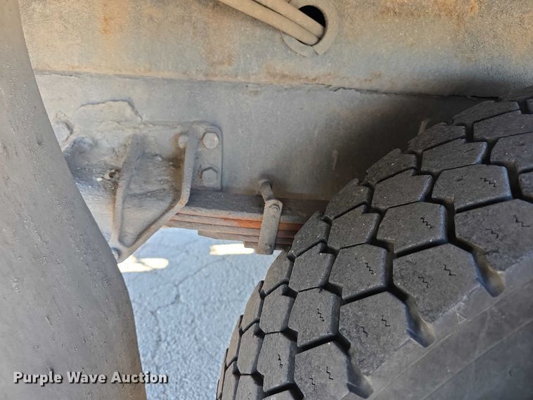 image for item FI0801 2007 International 4400 SBA crane truck