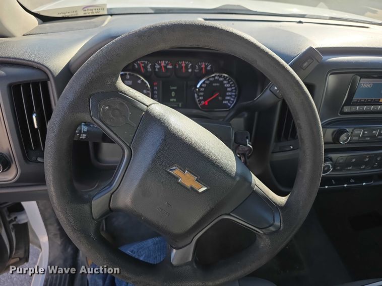 image for item FI0829 2015 Chevrolet Silverado 1500 pickup truck