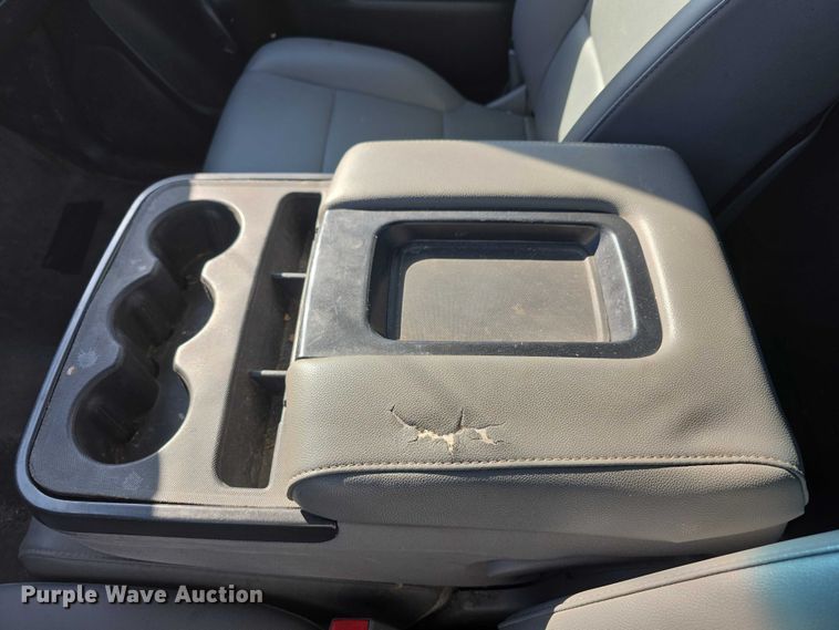 image for item FI0829 2015 Chevrolet Silverado 1500 pickup truck