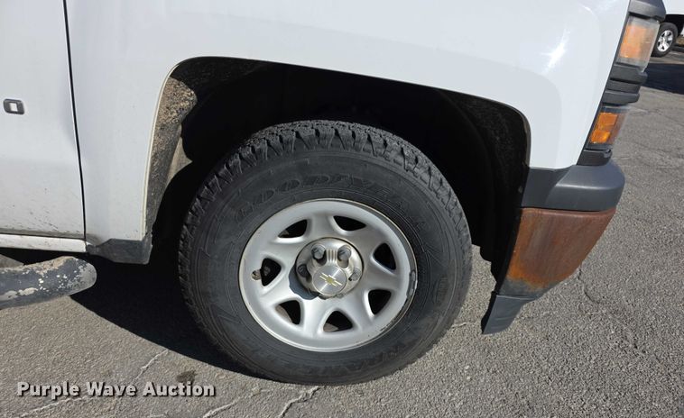 image for item FI0829 2015 Chevrolet Silverado 1500 pickup truck