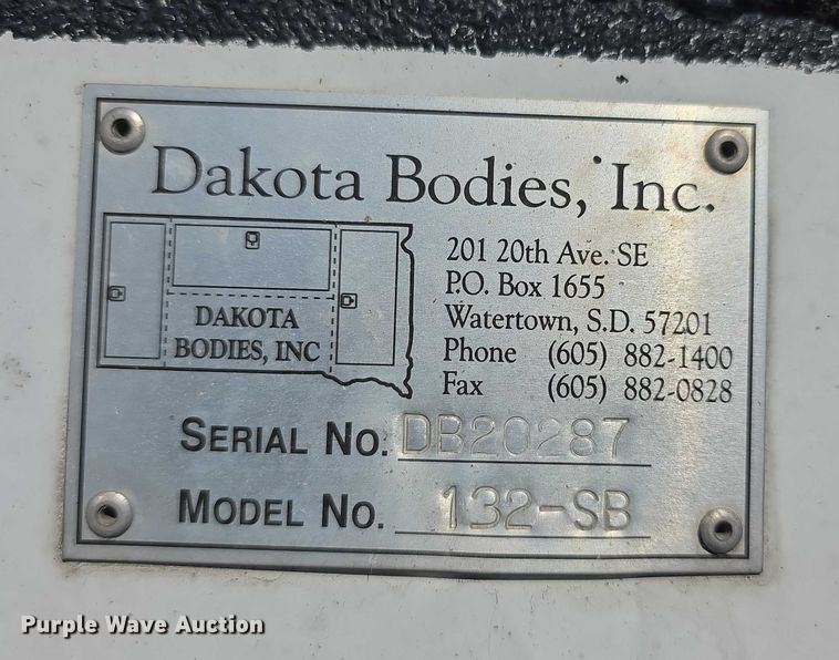 image for item FI0830 2015 Chevrolet Silverado 3500HD utility bed pickup truck