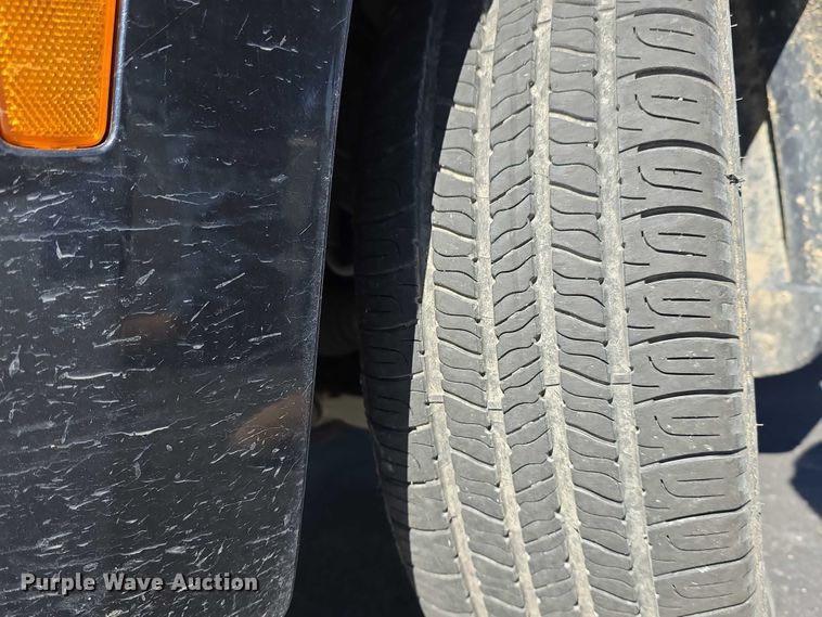 image for item FI0885 2011 Chevrolet HHR SUV