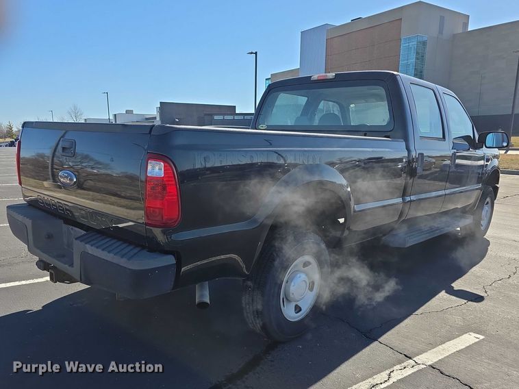 image for item FI0886 2008 Ford F350 XL Super Duty Crew Cab pickup truck