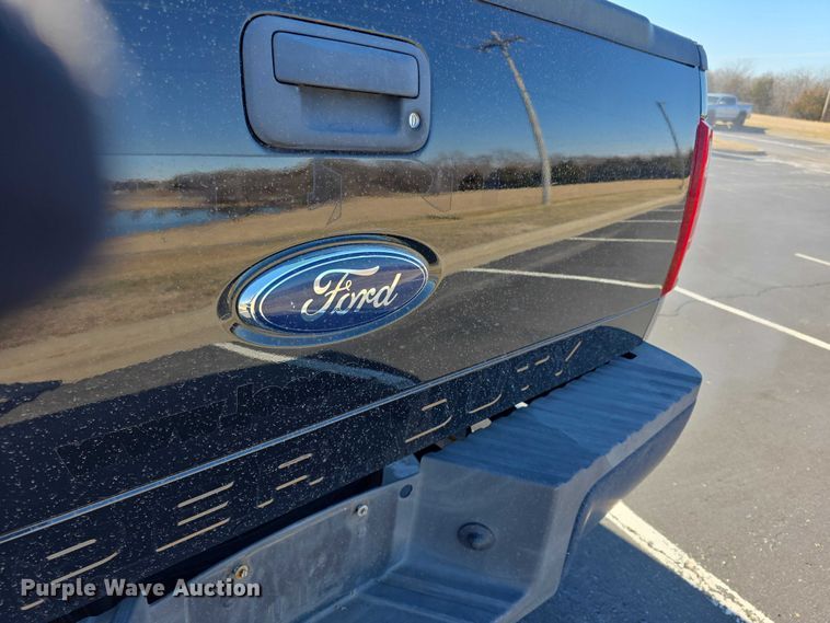 image for item FI0886 2008 Ford F350 XL Super Duty Crew Cab pickup truck