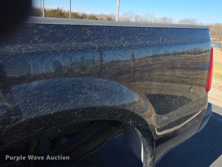 image for item FI0886 2008 Ford F350 XL Super Duty Crew Cab pickup truck