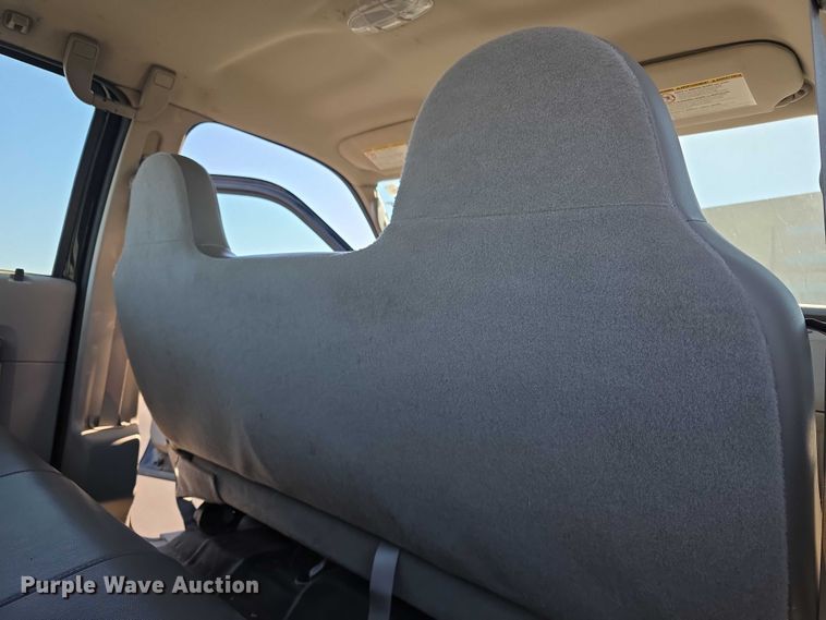 image for item FI0886 2008 Ford F350 XL Super Duty Crew Cab pickup truck