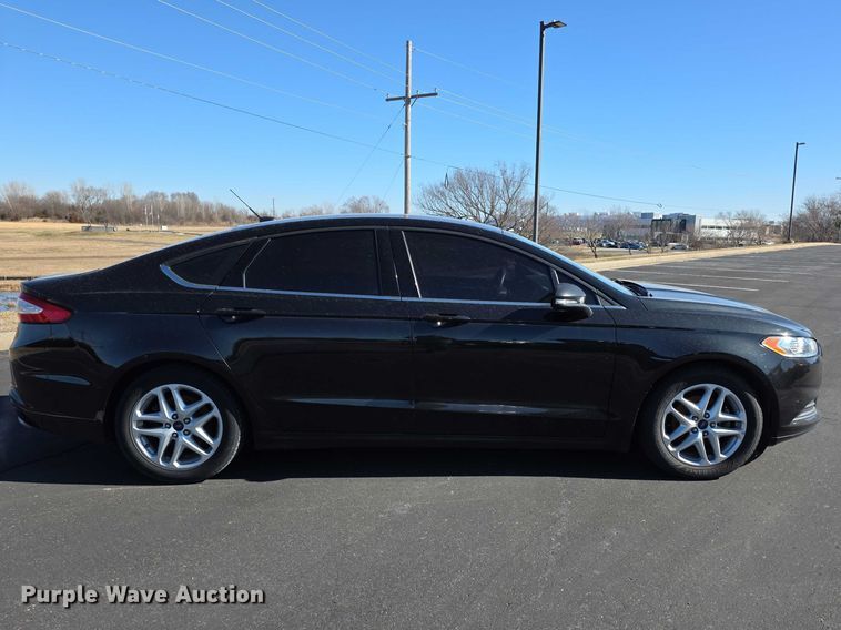 image for item FI0887 2015 Ford Fusion SE 