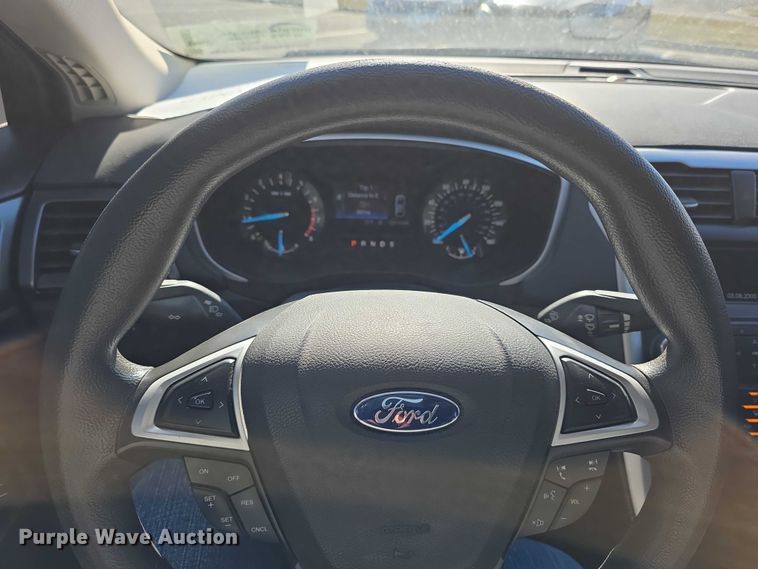 image for item FI0887 2015 Ford Fusion SE 