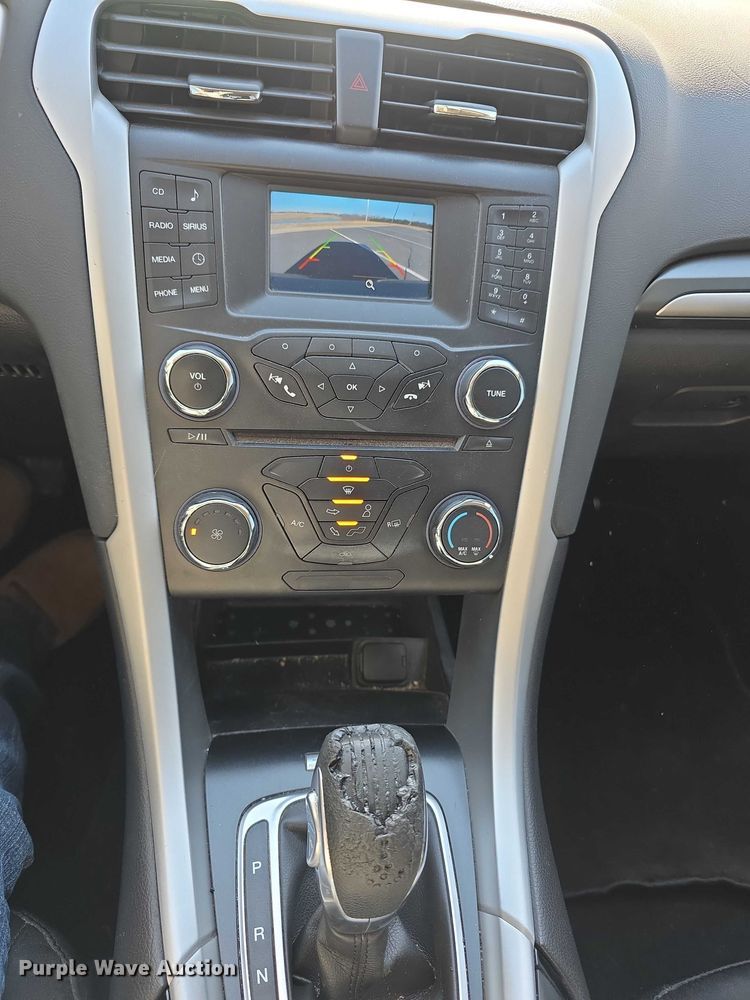 image for item FI0887 2015 Ford Fusion SE 