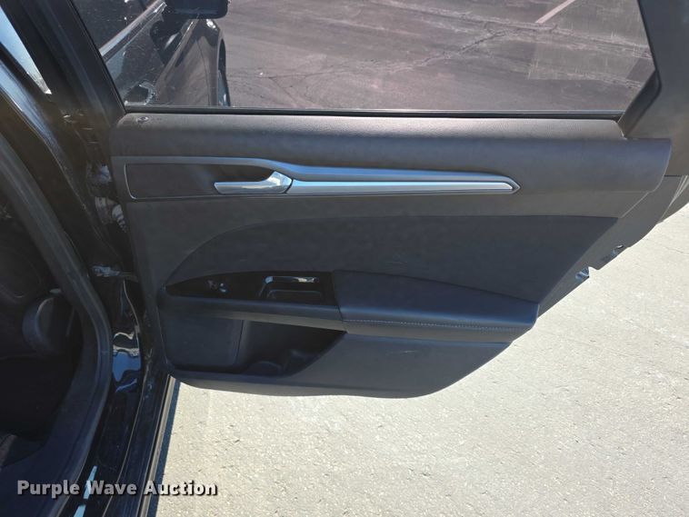 image for item FI0887 2015 Ford Fusion SE 