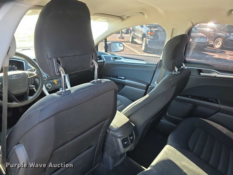 image for item FI0887 2015 Ford Fusion SE 