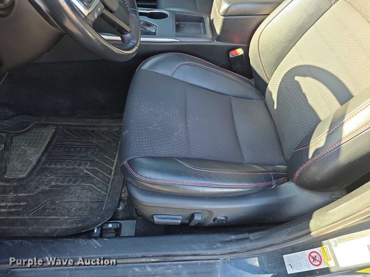 image for item FI0888 2017 Toyota Camry SE 