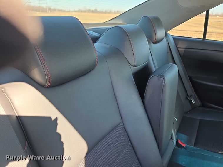 image for item FI0888 2017 Toyota Camry SE 