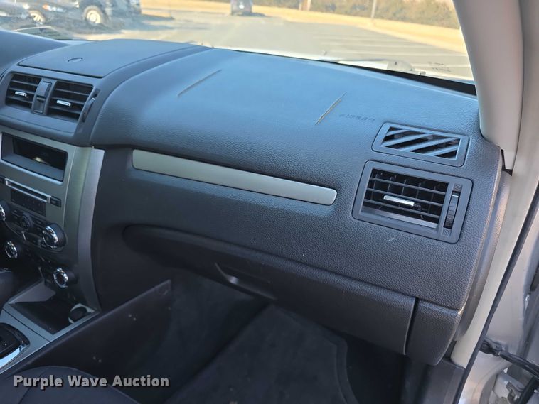 image for item FI0889 2012 Ford Fusion SE 