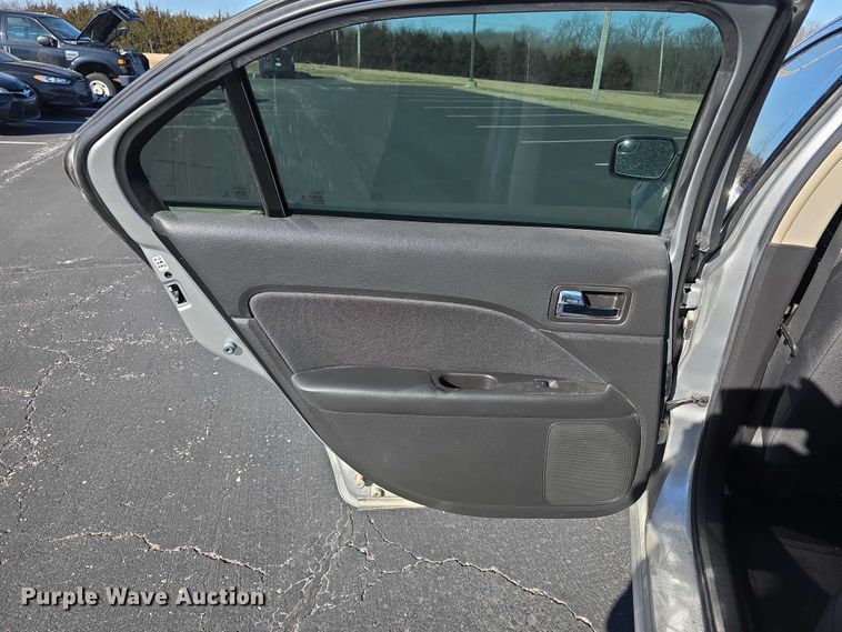 image for item FI0889 2012 Ford Fusion SE 