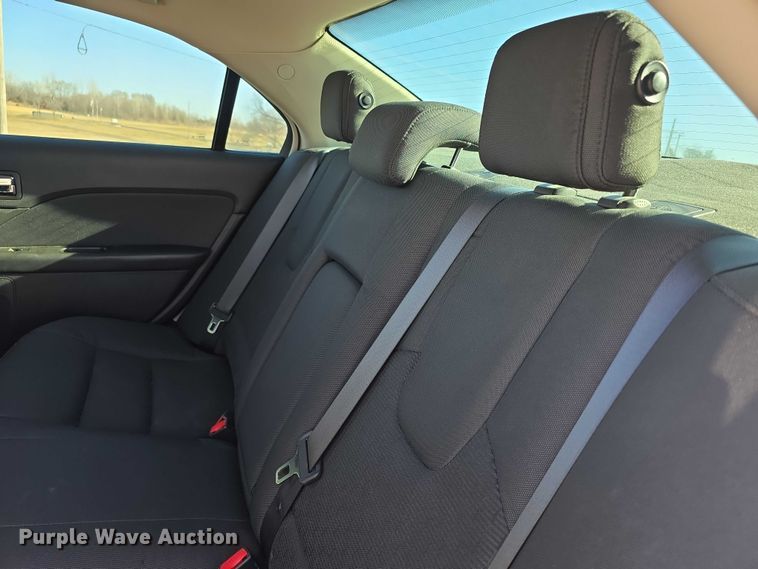 image for item FI0889 2012 Ford Fusion SE 