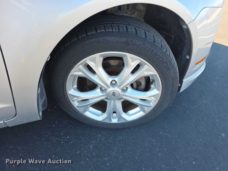 image for item FI0889 2012 Ford Fusion SE 