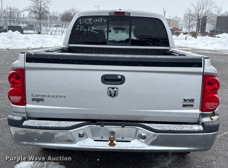 image for item FK1153 2008 Dodge Dakota Crew Cab pickup truck