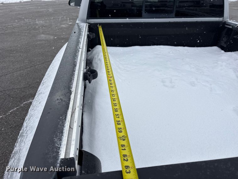 image for item FK1153 2008 Dodge Dakota Crew Cab pickup truck