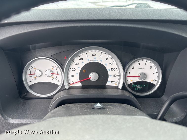 image for item FK1153 2008 Dodge Dakota Crew Cab pickup truck