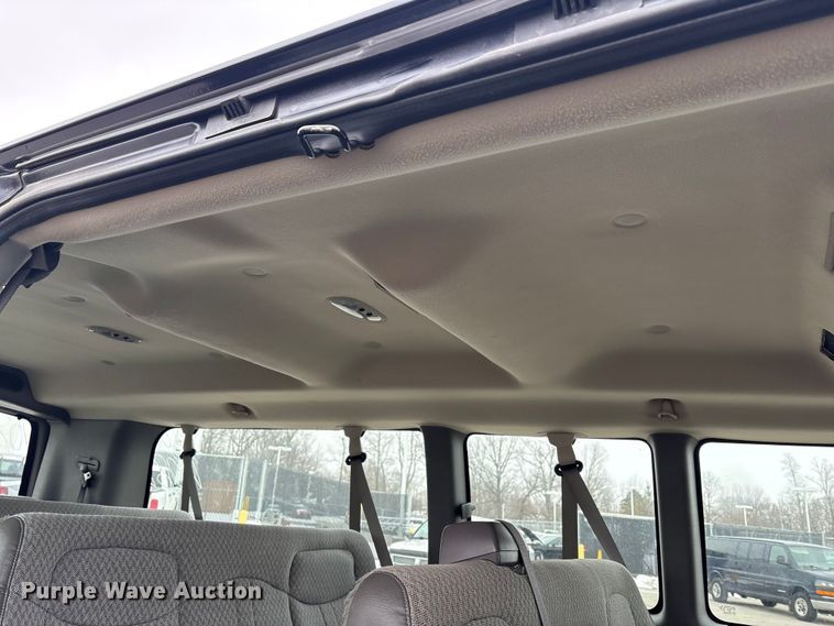 image for item FK1154 2007 Chevrolet Express 3500 van