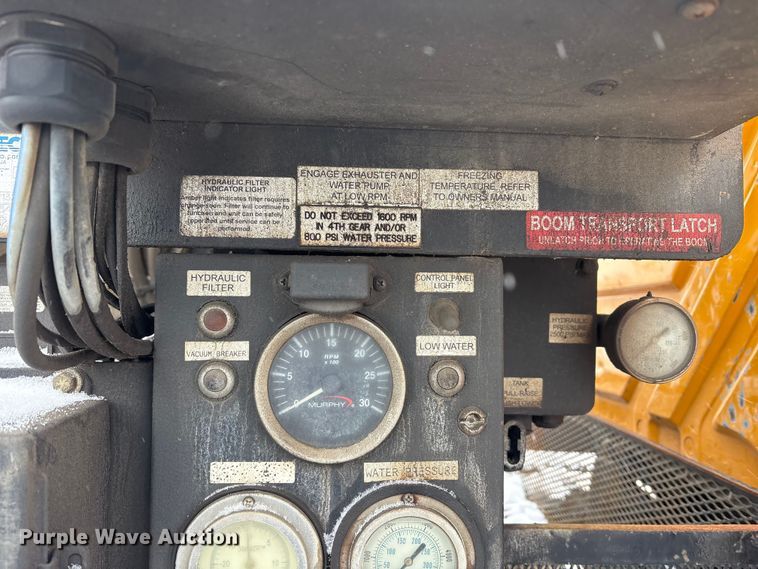 image for item FK1161 2013 International 7500 hydrovac truck