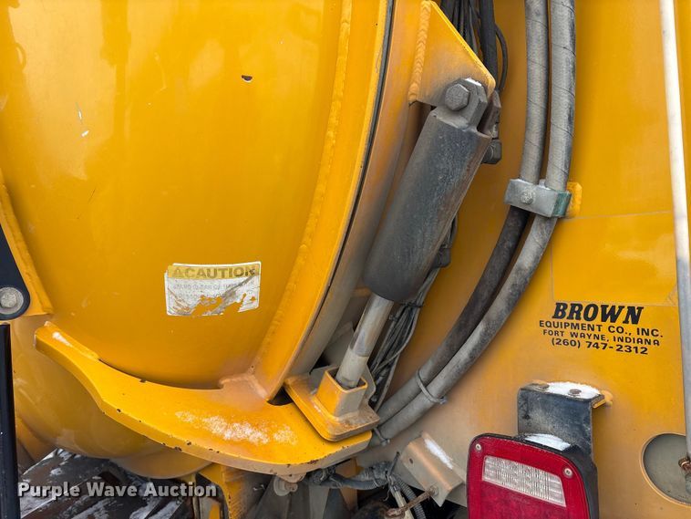 image for item FK1161 2013 International 7500 hydrovac truck